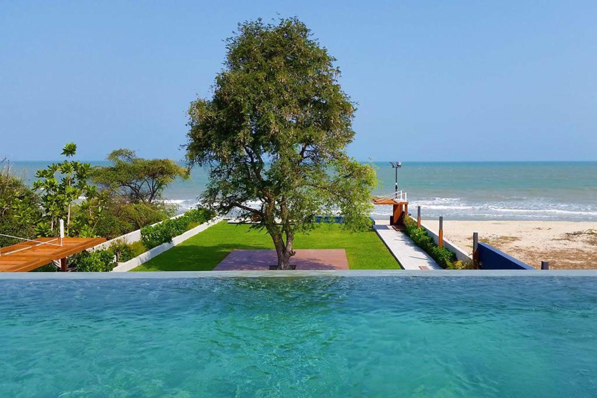 Апартаменты Baan Thew Talay Blue Sapphire Ча-Ам Экстерьер фото